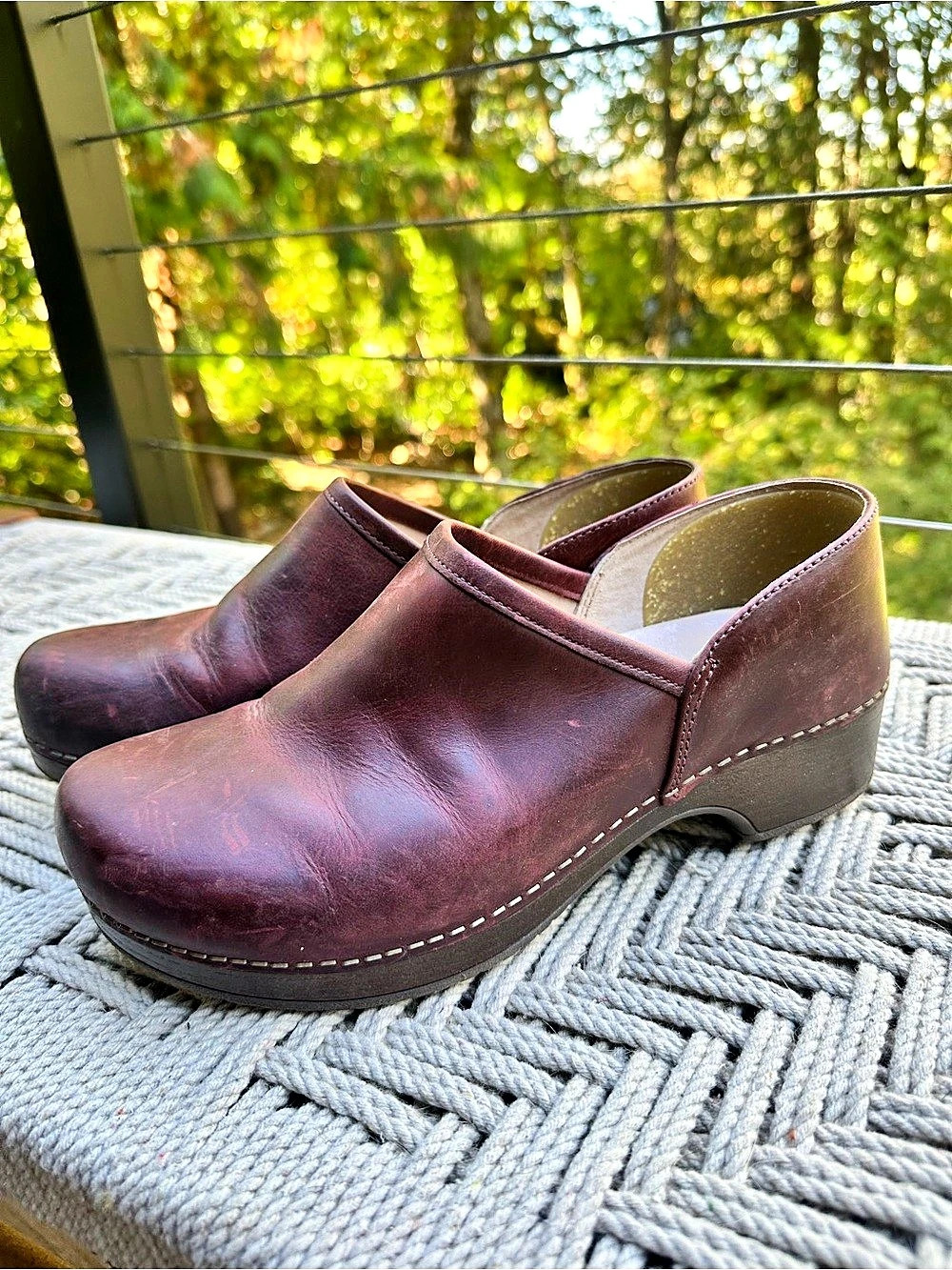 Dansko Brenna Clog Burgundy Clogs EU 39